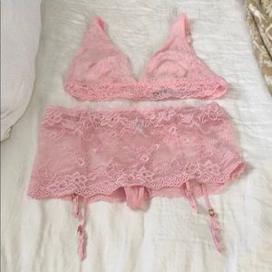 Lace Bra & Garter Panty